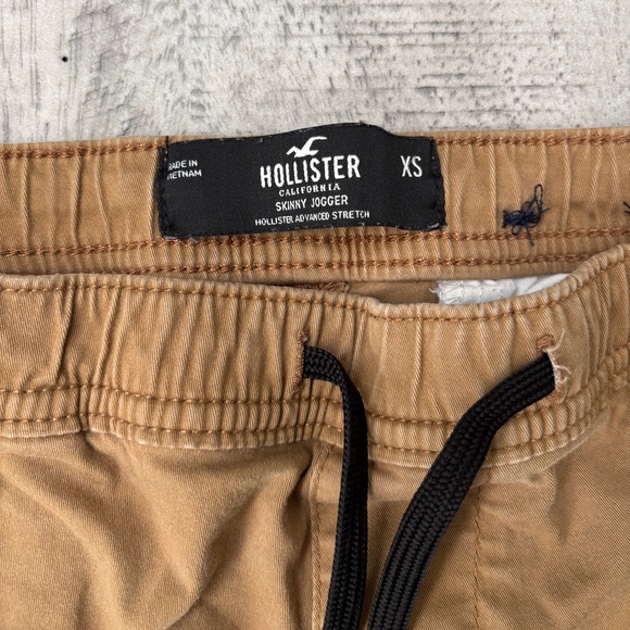 Joggers - Picture 3 of 8